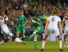 IM体育官方平台-爱尔兰国家队不敌对手，全队反思的简单介绍