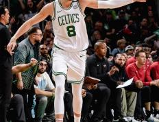 IM体育-凯尔特人客场负于篮网，卡拉马球湖人续命的简单介绍