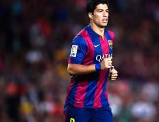 IM体育官网入口-绿茵与冰火，从季后赛抢七到巴西生死战，跨越时空的竞技诗篇