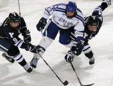 IM体育动画直播通道-爱德华兹的节奏交响曲，马刺如何以精密防守压制76人