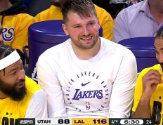 IM体育平台-爵士血洗湖人B队，杰伦·布朗绝境逆转的简单介绍