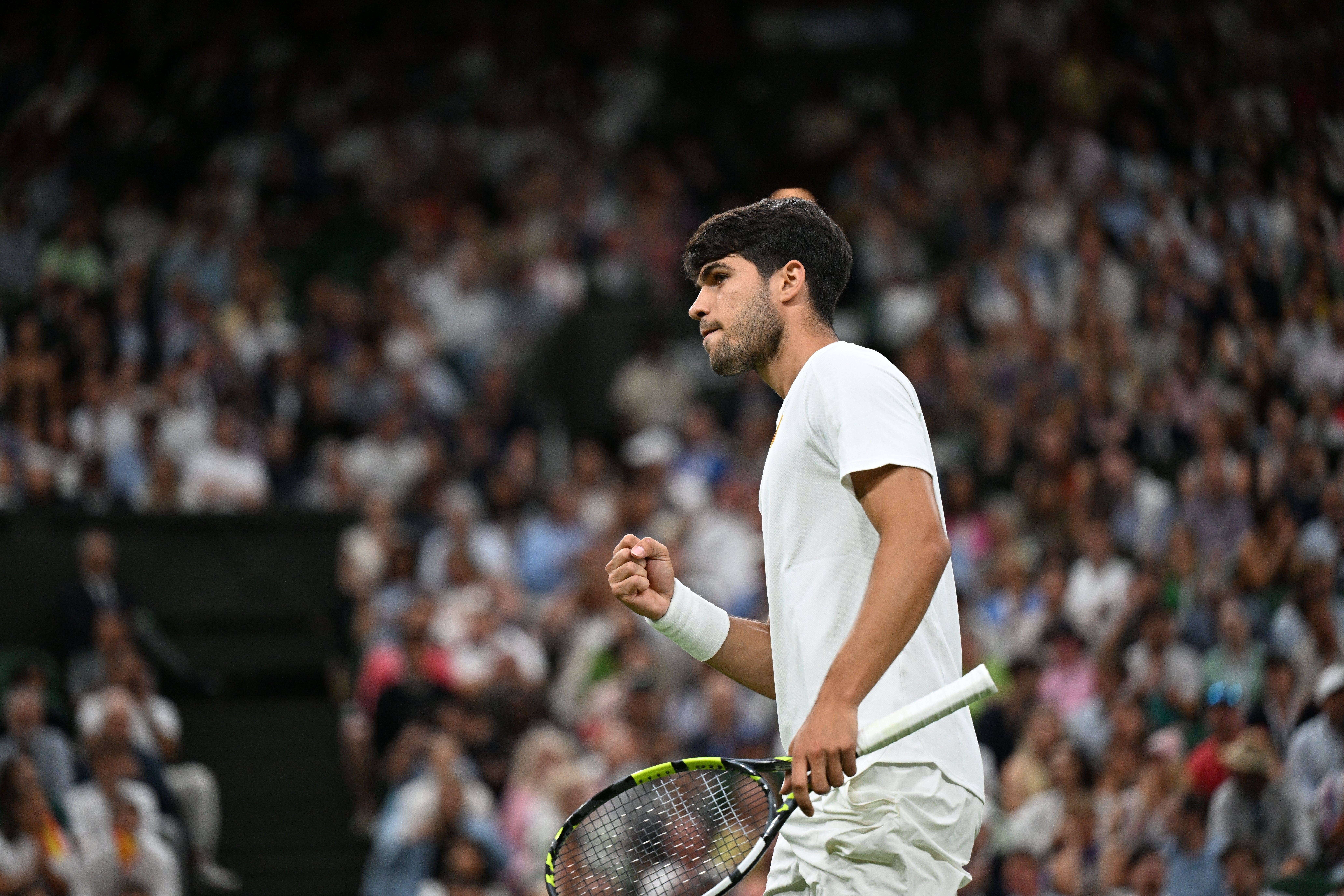 IM体育app-包含世界网球队完胜英国网球队，阿尔卡拉斯爆发神勇的词条