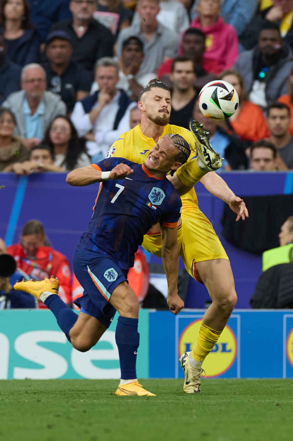 IM体育赛事直播入口-包含荷兰运动员突破自我,获得佳绩的词条