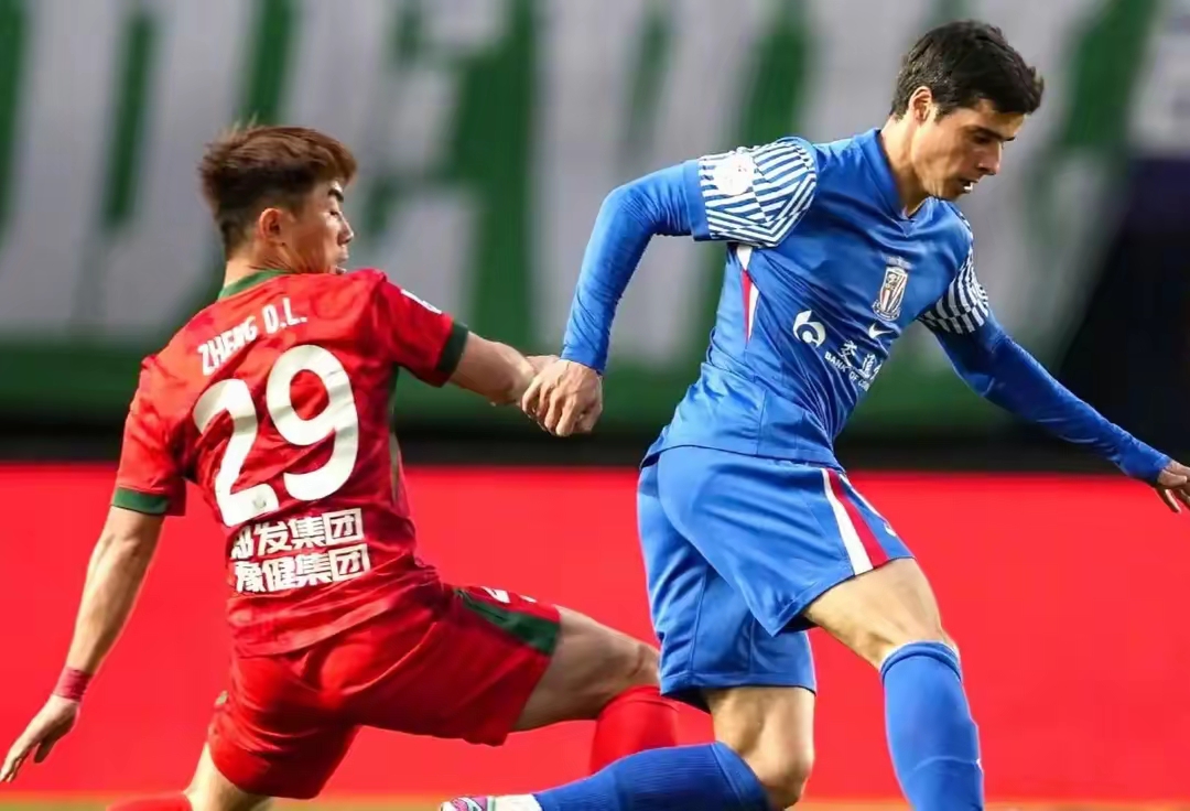 IM体育在线注册-关于豪强交锋,资格赛竞争激烈令人期待的信息