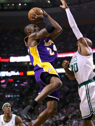 IM体育-凯尔特人客场负于篮网，卡拉马球湖人续命的简单介绍