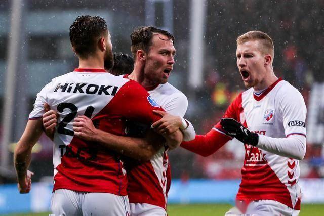 IM体育社区互动入口-荷甲劲旅晋级，主场优势彰显的简单介绍