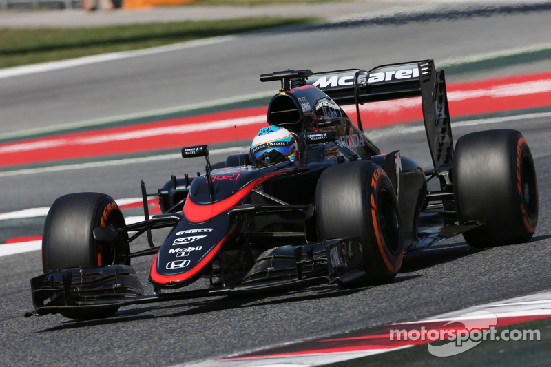 IM体育注册链接-梅赛德斯险胜迈凯伦，阿隆索惊艳四座