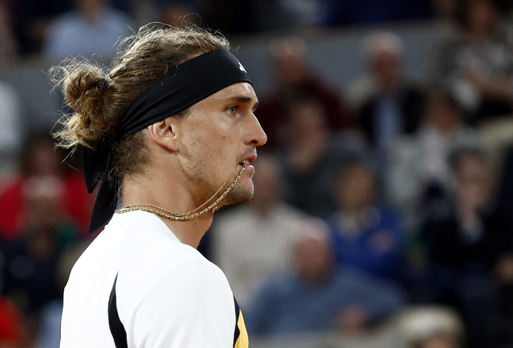 IM体育官方平台-包含联合杯轻取ATP总决赛，兹维列夫扛起全队的词条